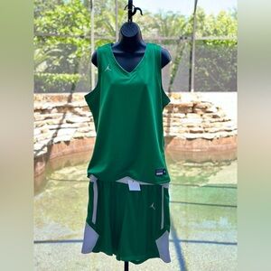 NIKE AIR‎ JORDAN PRACTICE TEAM JERSEY & SHORTS SET (XL) AT0536/542-316
